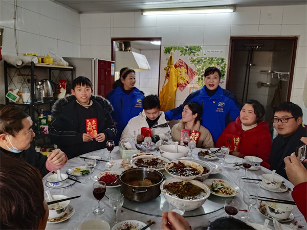 关爱孤儿.jpg